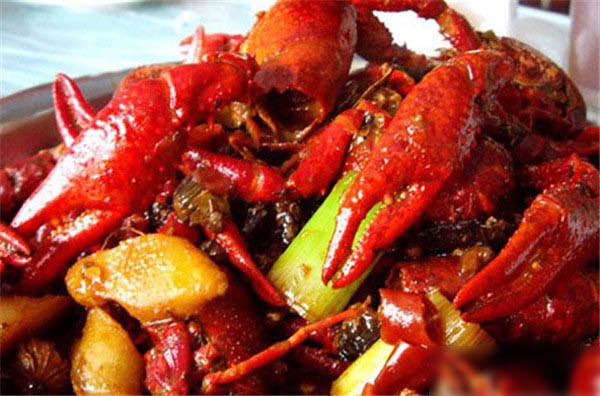 十种食物肠胃不好可别吃