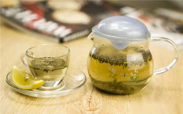 注意:茶跟食物也会相克