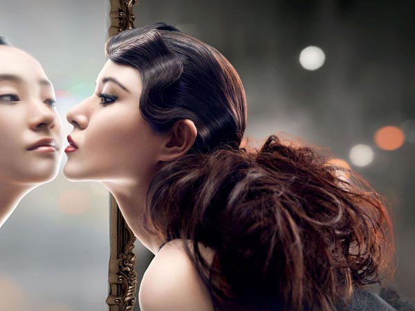 女性脱发的原因?女性为什么脱发及解决办法。